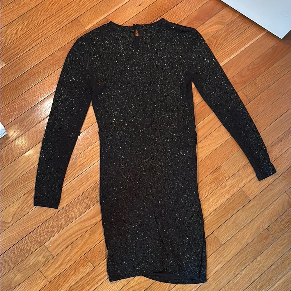 Elegant Black Long Sleeve Glitter Dress - Picture 10 of 10